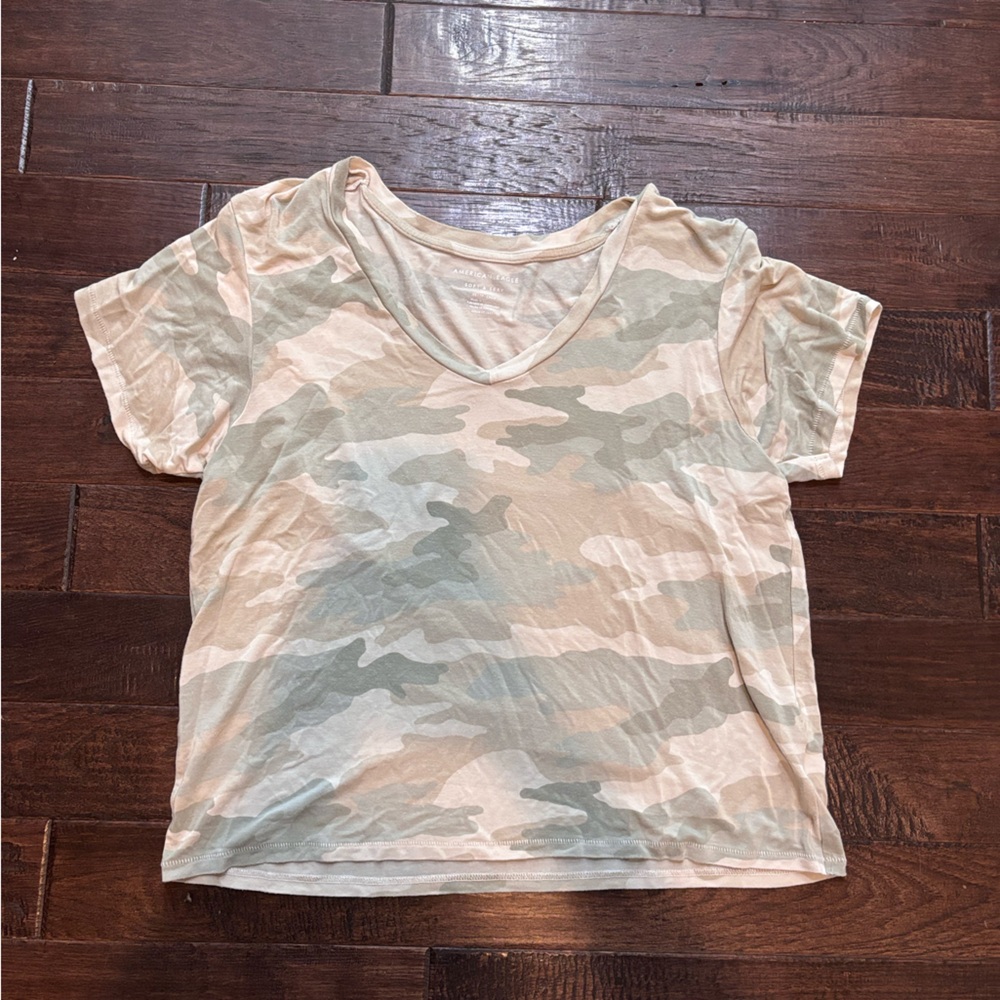 American Eagle Outfitters Soft & Sexy Tee in Earthy Tones